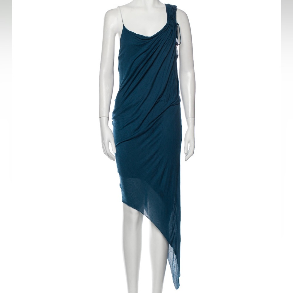 Haute Hippie
Cow Neck Midi Length Dress Size: Large